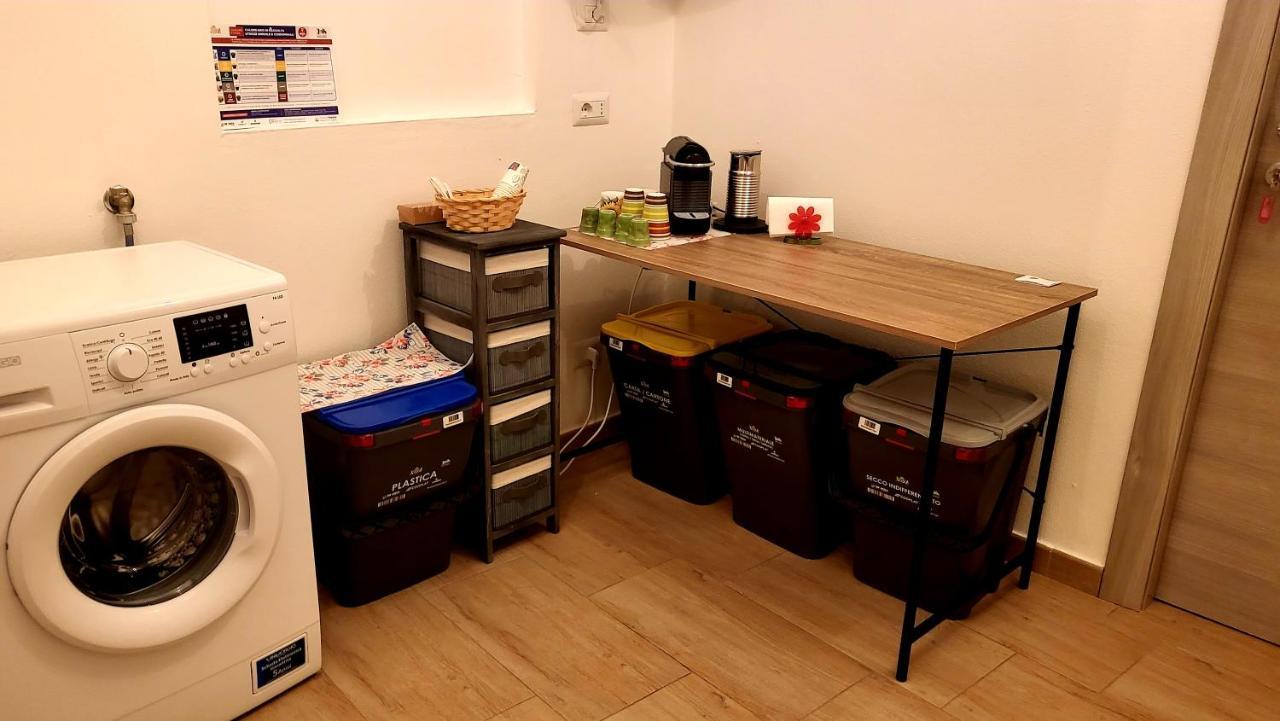 קליארי Rooms Best Vacation Ever מראה חיצוני תמונה
