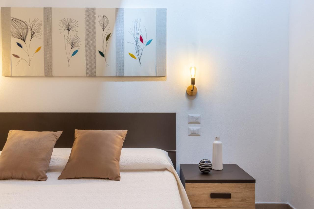קליארי Rooms Best Vacation Ever מראה חיצוני תמונה